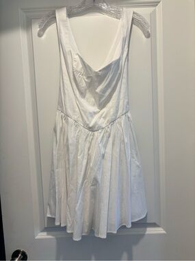 B. Darlin White V-Neck Sleeveless Dress